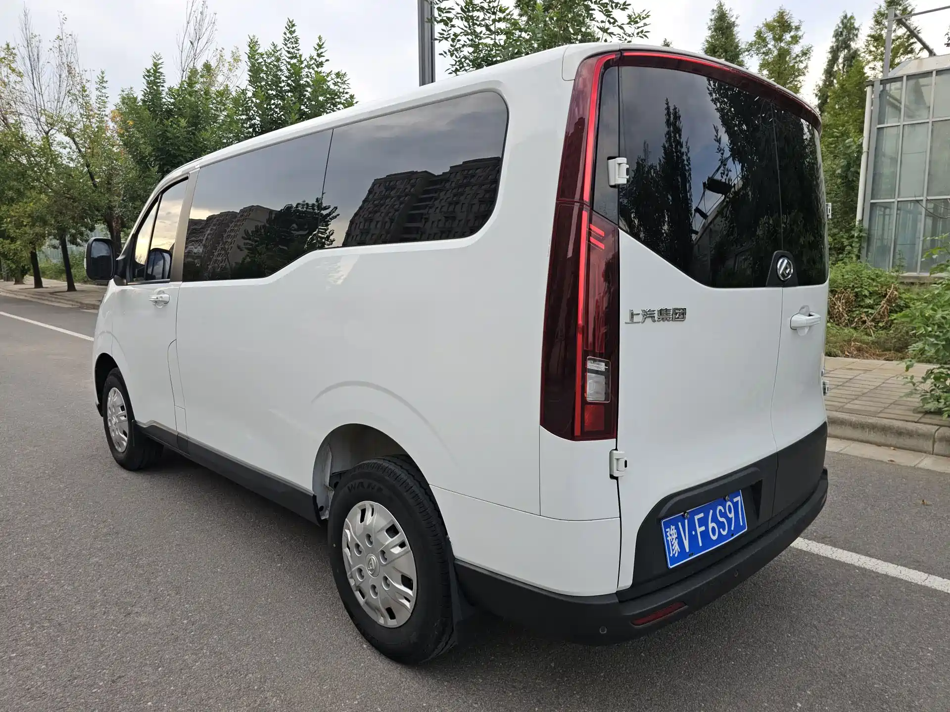 Photo 4 - Maxus Xintu V70