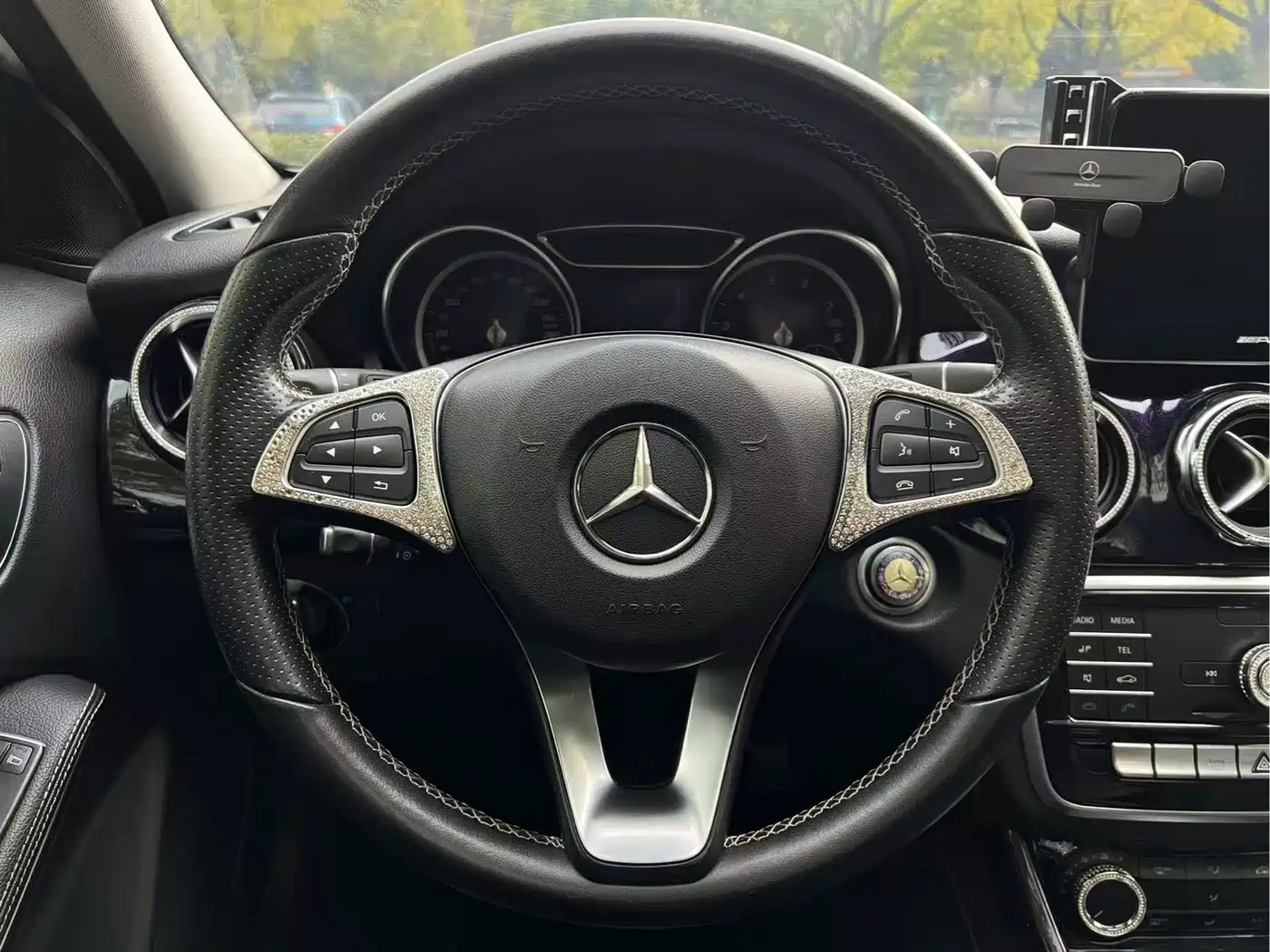 Mercedes-Benz GLA 2019 GLA 200 Dynamic фото 14