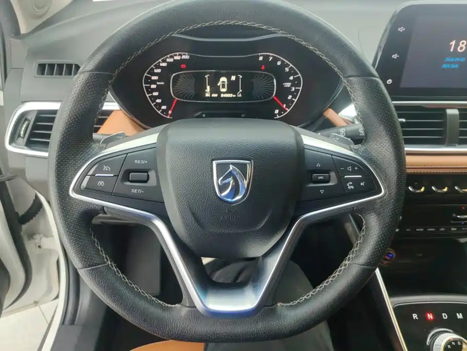 Baojun 510 2018 2017 1.5L Auto Luxury