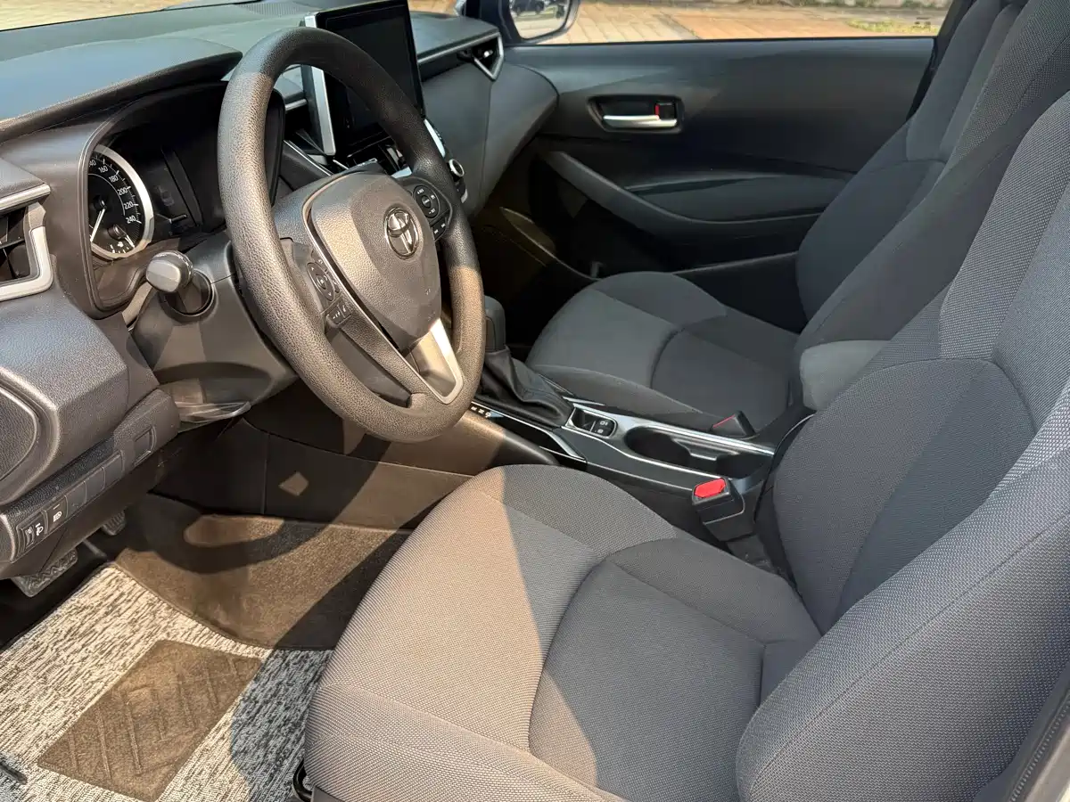 Toyota Levin 2021 185T CVT Luxury Edition фото 4