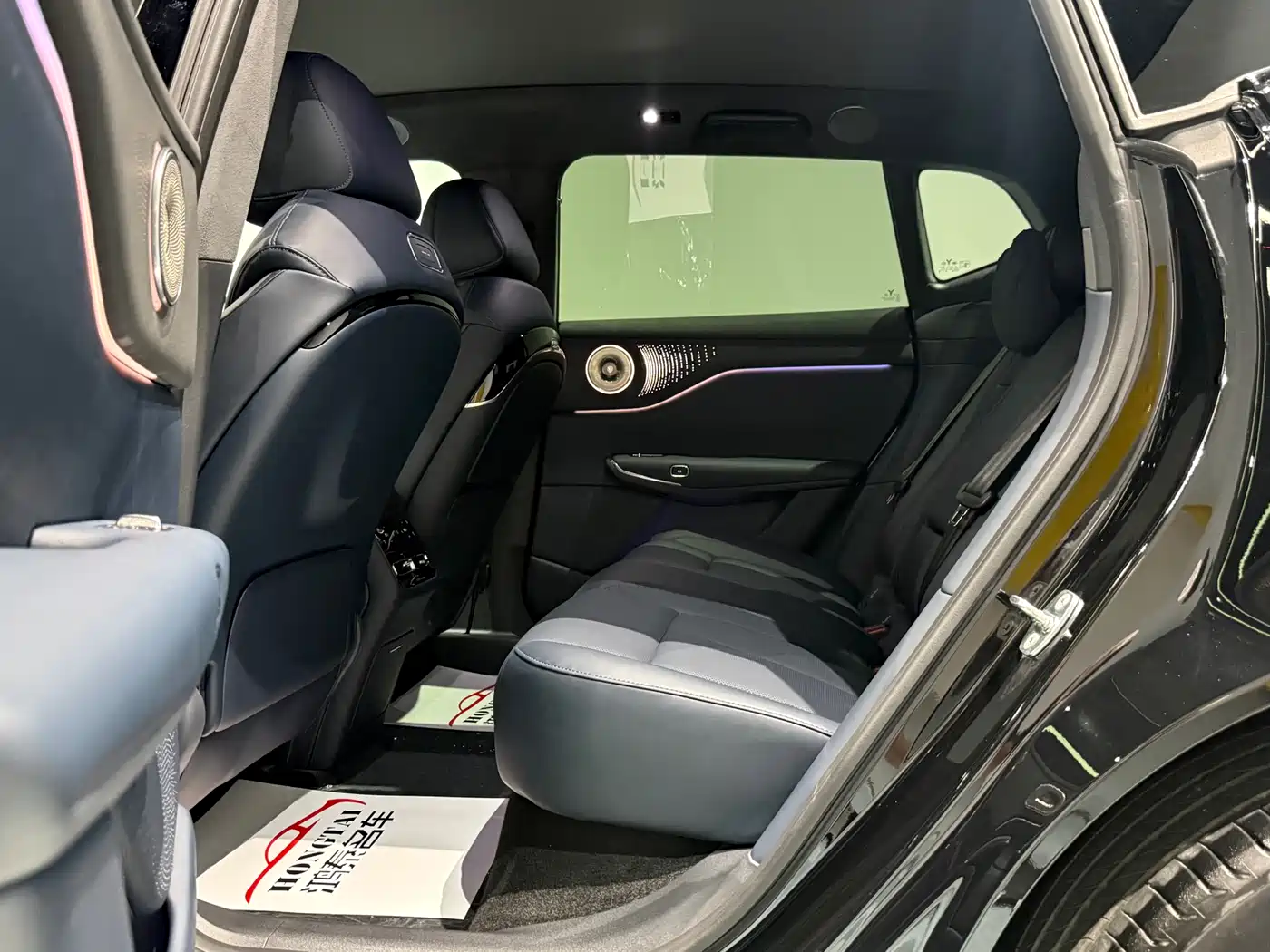 Voyah Auto Voyah Zhiyin 2025 Base фото 6
