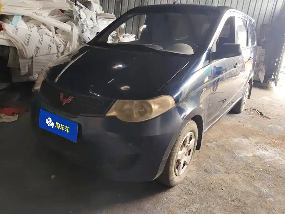 Wuling Motors Wuling Hongguang 2013 2013 1.5L Comfort