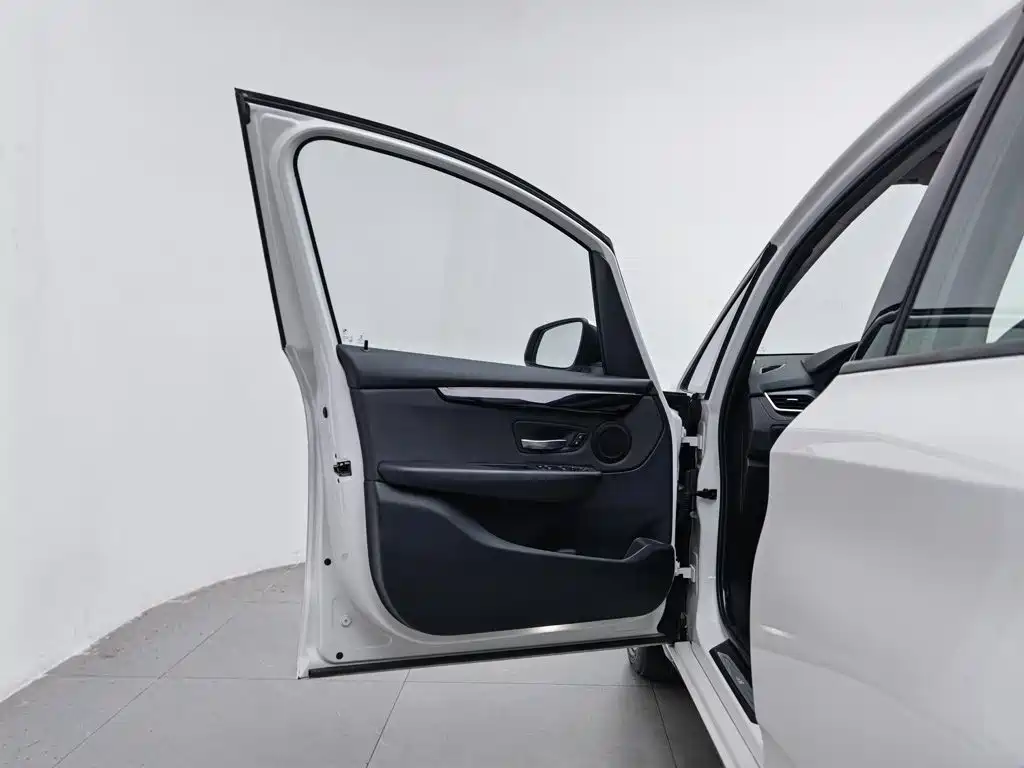 BMW 2 Series Gran Tourer 2018 2015 218i Sport Design Package