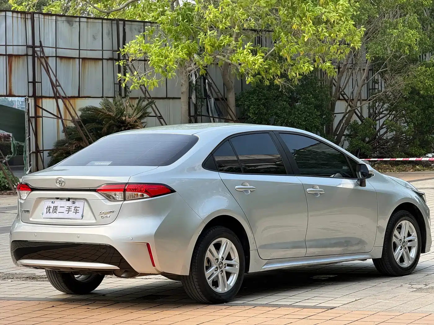 Toyota Levin 2021 185T CVT Luxury Edition фото 9
