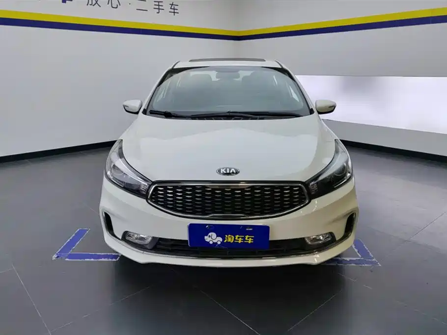 Kia K3 2016 1.6L Automatic GLS фото 2