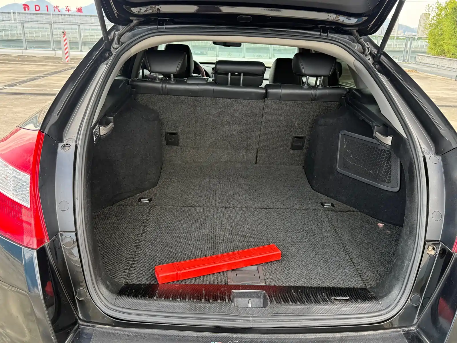 Photo 15 - Honda Crosstour