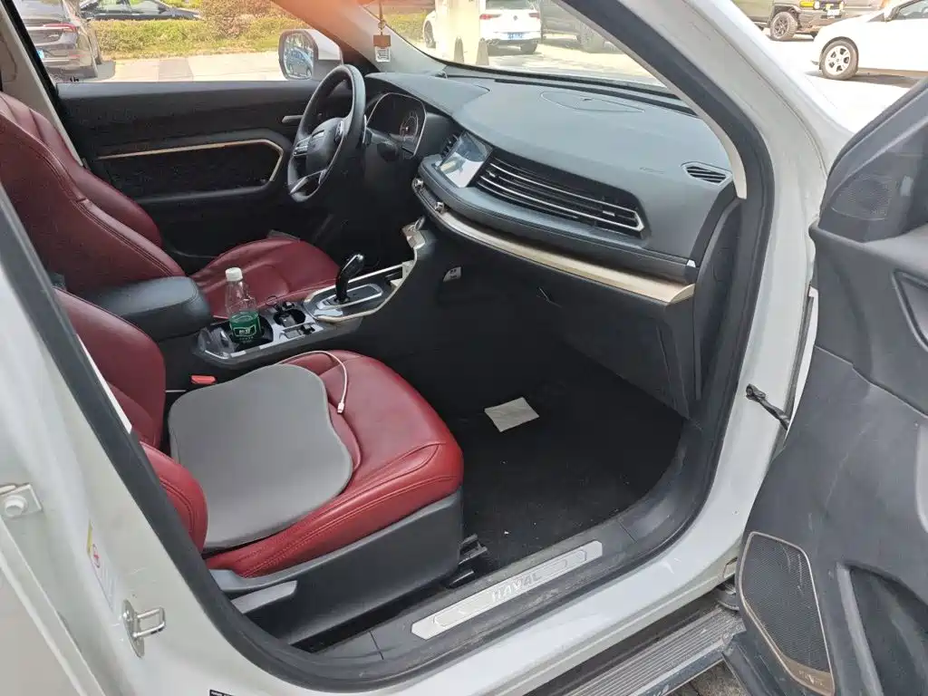 Фото 19 - Haval H6