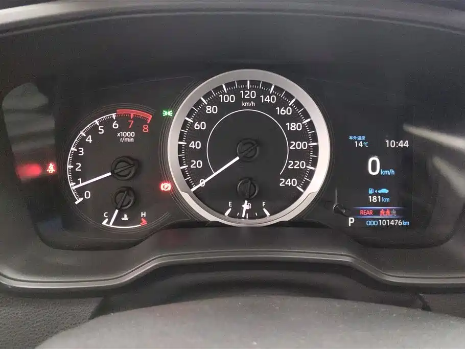 Toyota Corolla 2019 1.2T S-CVT GL Pioneer Edition фото 14