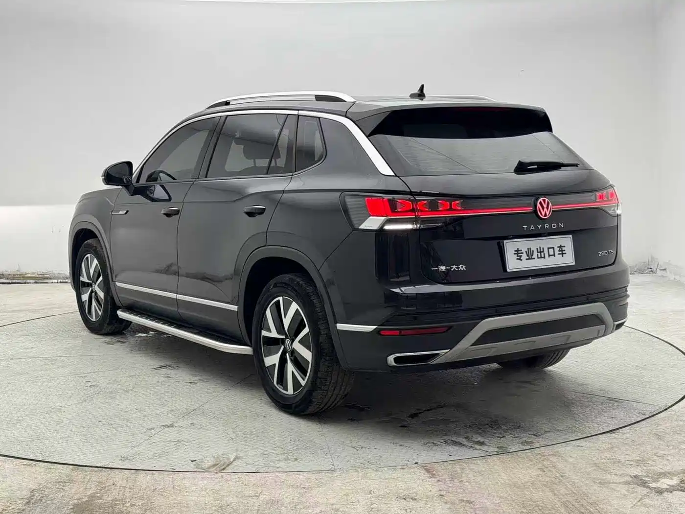 Volkswagen Tayron 2023 280TSI 2WD Luxury Plus Advanced Edition фото 5
