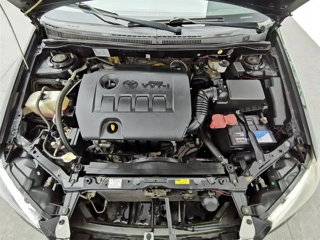 Toyota Corolla 2013 1.6L Manual Value Edition фото 6