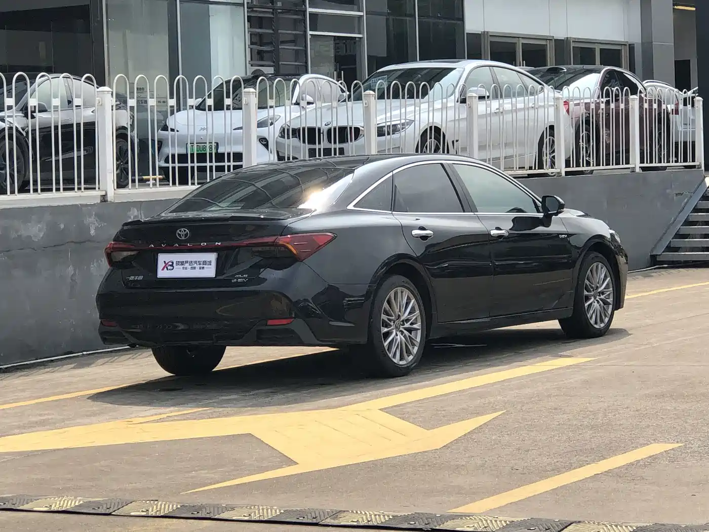 Toyota Avalon 2025 2024 Model Hybrid 2.5L XLE Prestige Edition