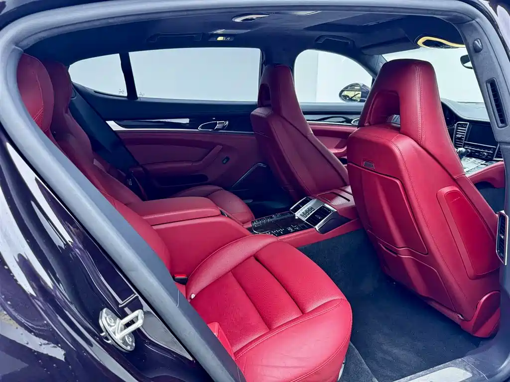 Porsche Panamera 2014 Panamera Turbo Executive 4.8T фото 24