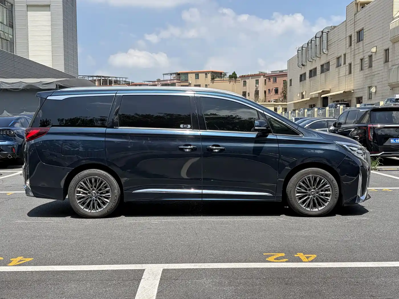 GAC Trumpchi Trumpchi M8 2021 Leading Show Series 390T Ultimate Edition фото 5