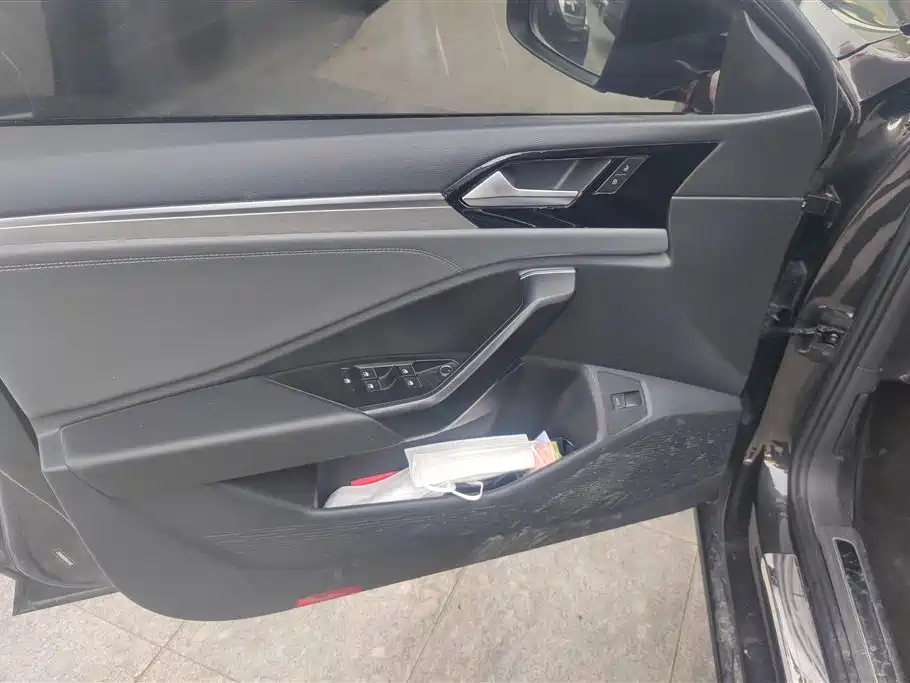 Volkswagen Sagitar 2022 280TSI DSG Soaring Edition фото 7