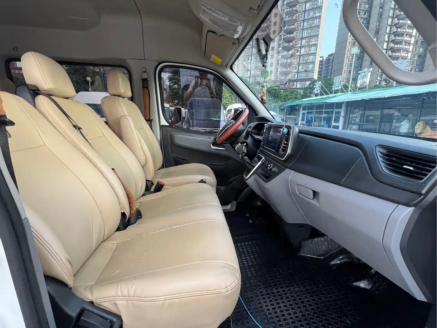 Фото 9 - Maxus Xintu V80