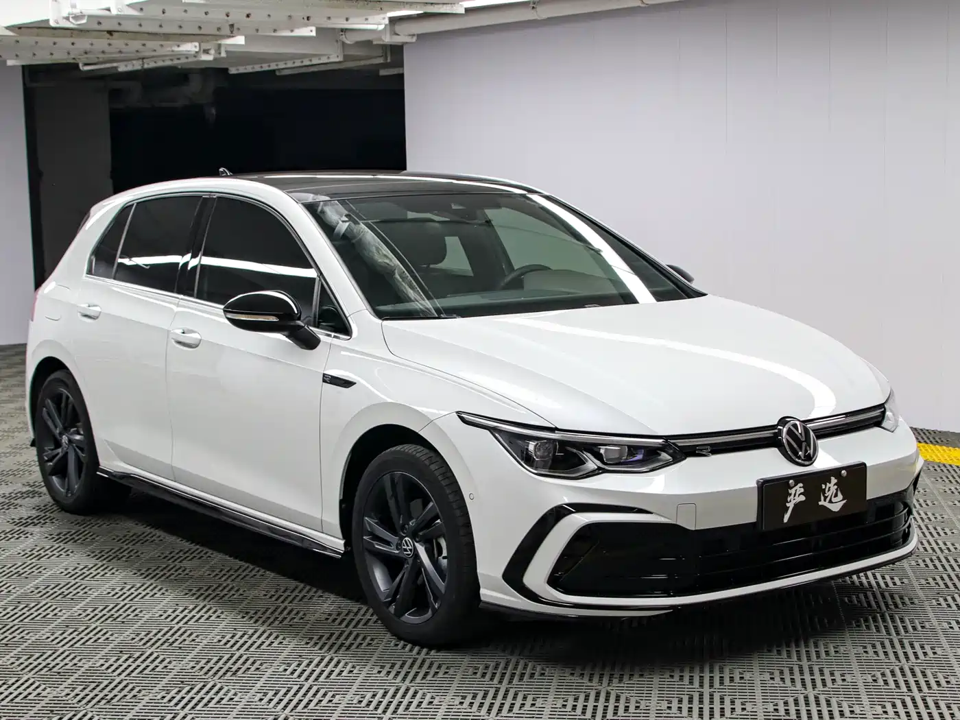 Volkswagen Golf 2021 280TSI DSG R-Line фото 3