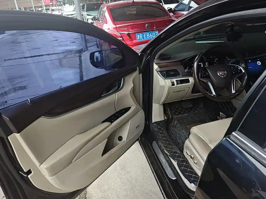 Cadillac XTS 2014 2013 28T Elite