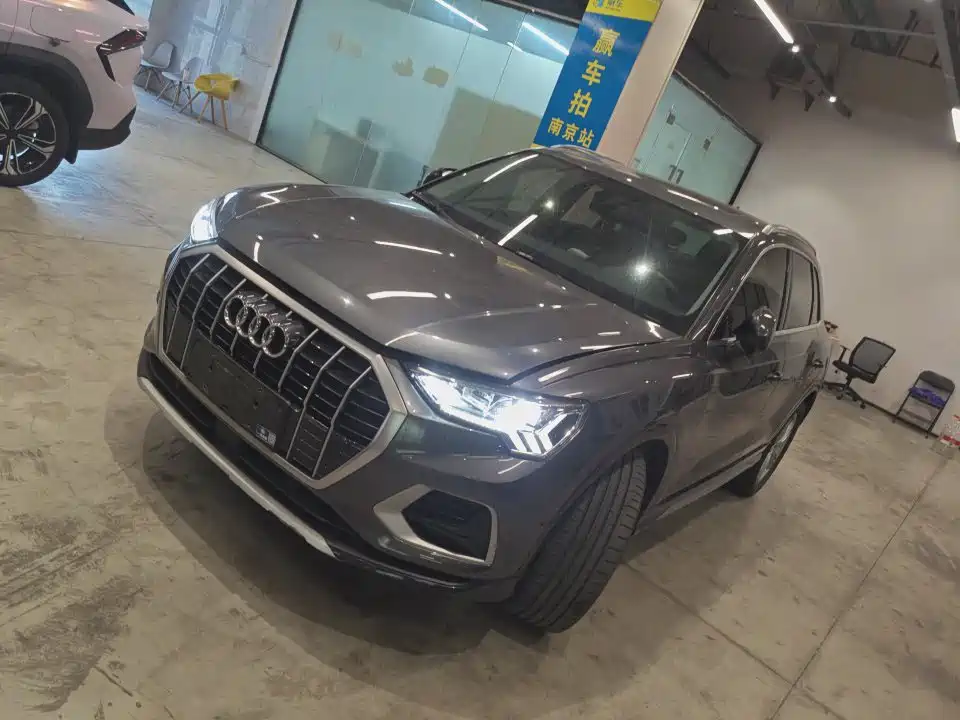 Audi Q3 2022 35 TFSI Fashion Elegance