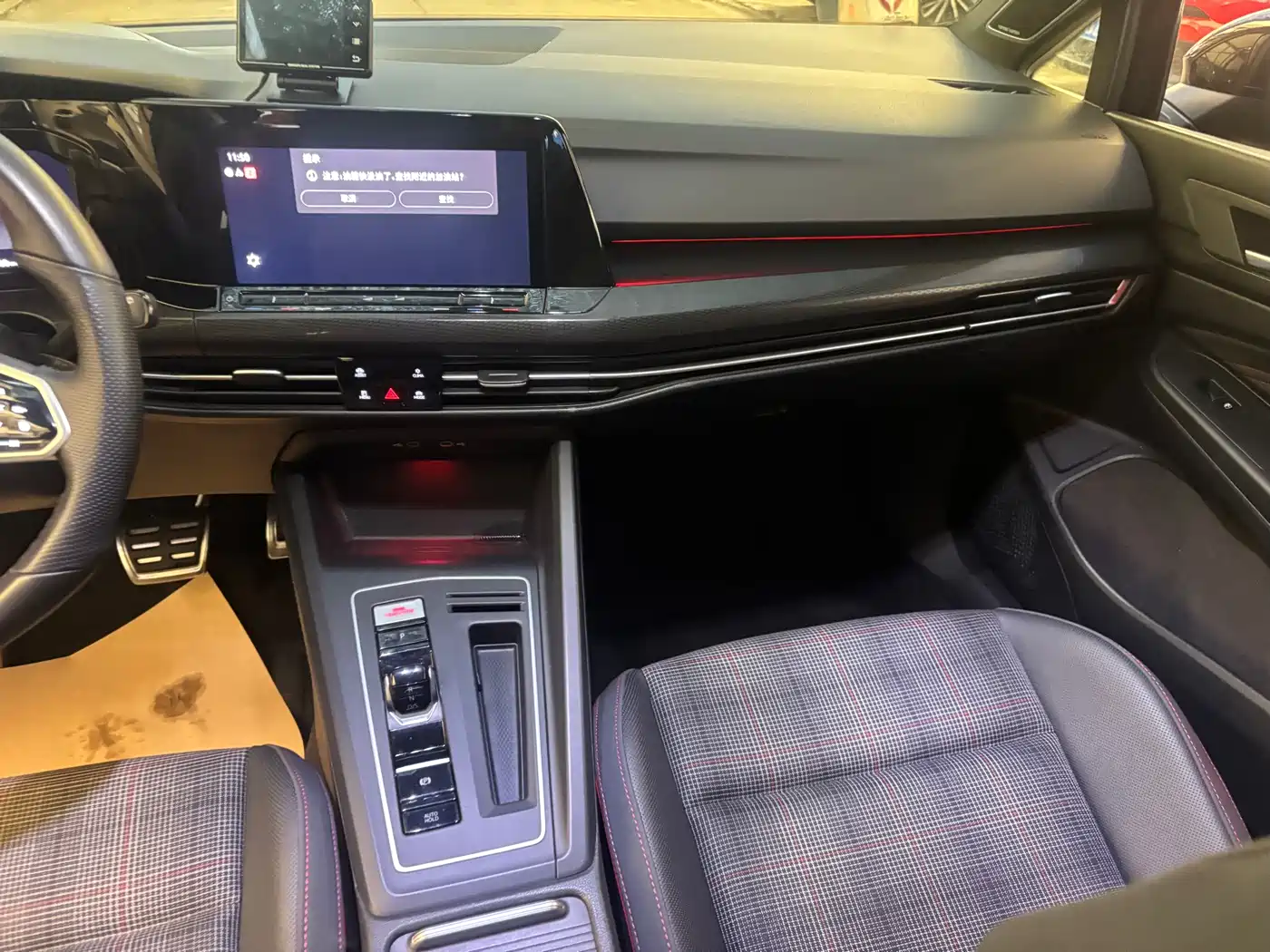 Volkswagen Golf GTI 2021 380TSI DSG GTI фото 9