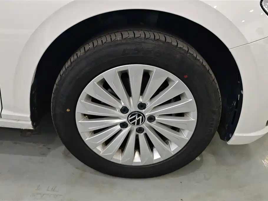 Volkswagen Lavida 2022 280TSI DSG Comfort Edition фото 6