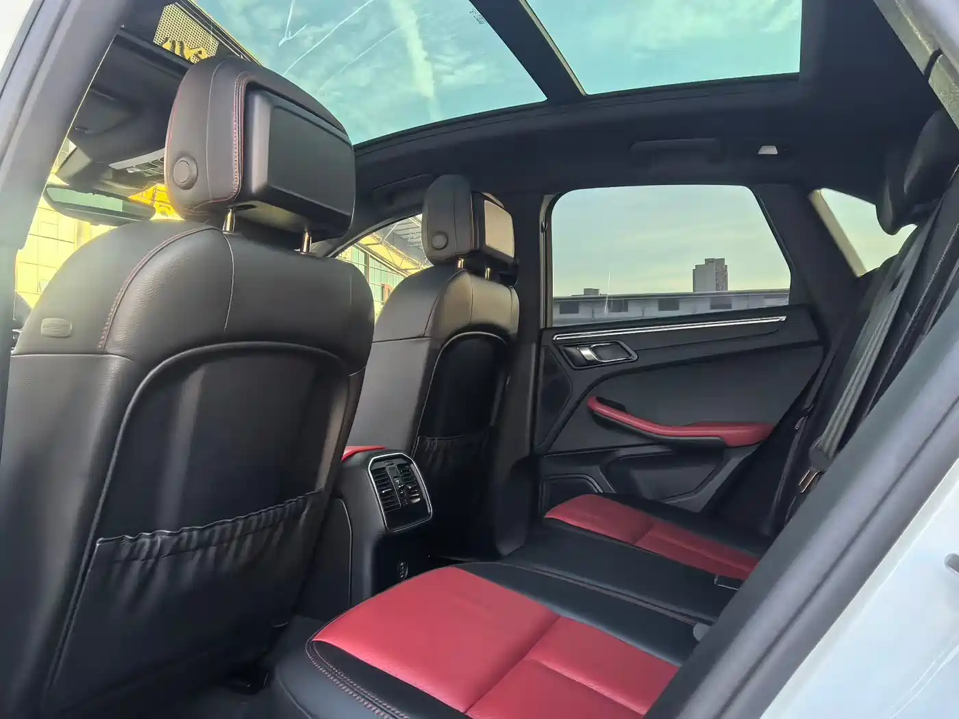 Porsche Macan 2017 Macan 2.0T фото 6