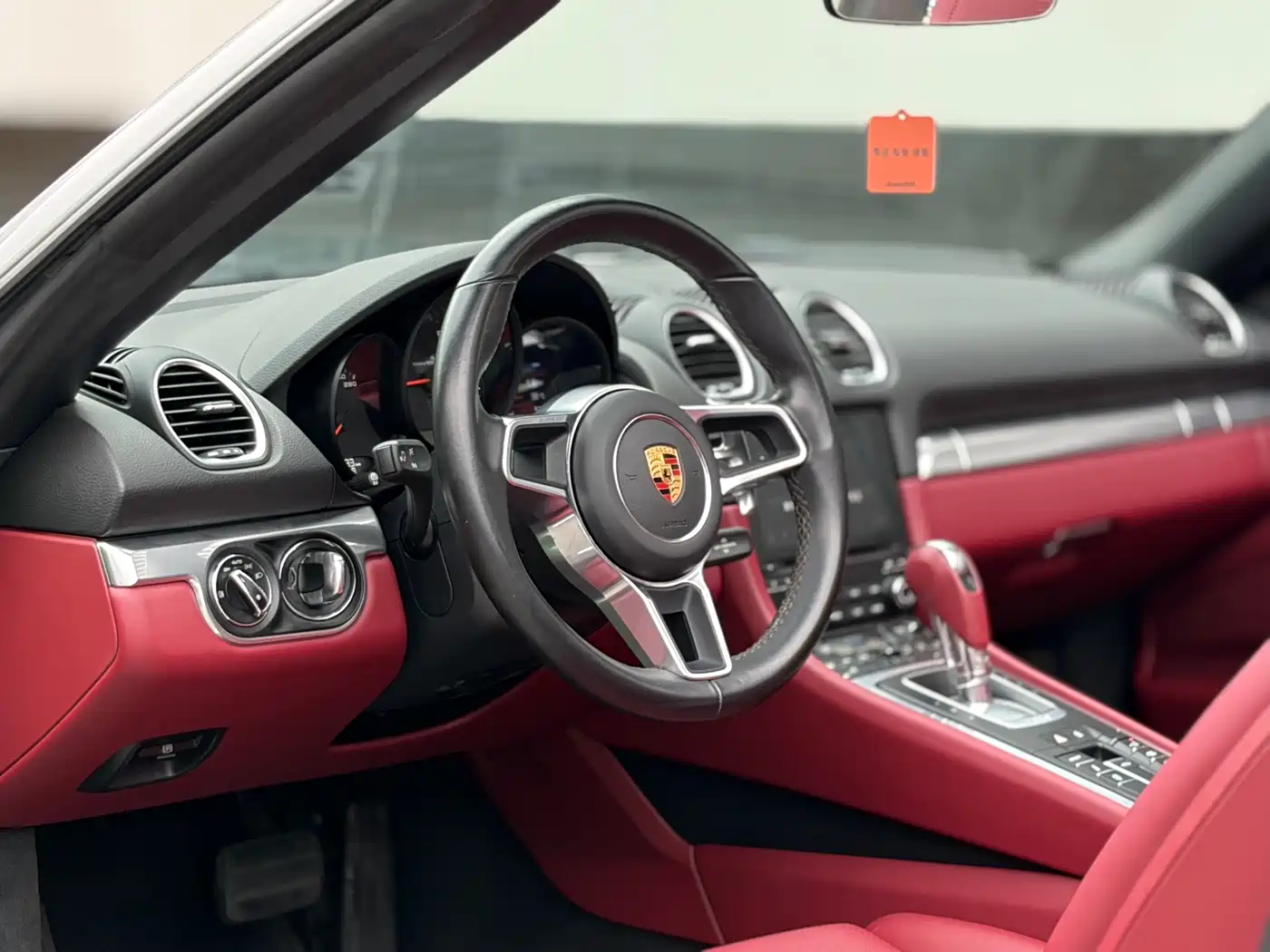 Porsche 718 2022 Boxster 2.0T фото 8