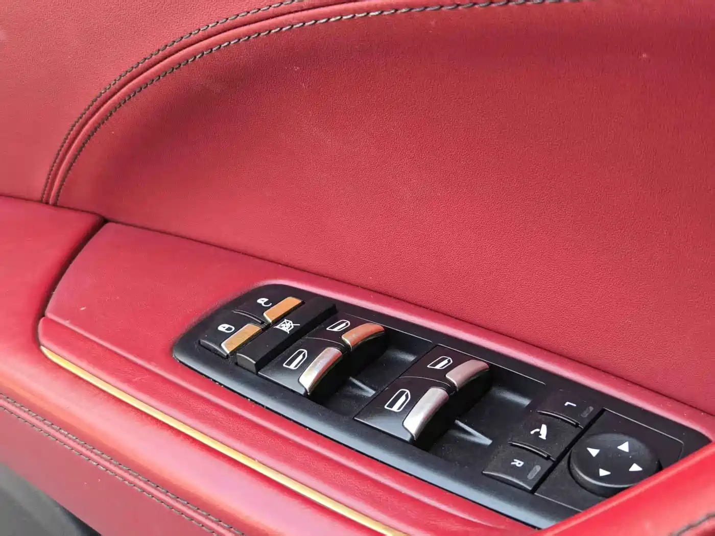 Maserati Levante 2019 3.0T Standard Edition China V фото 8