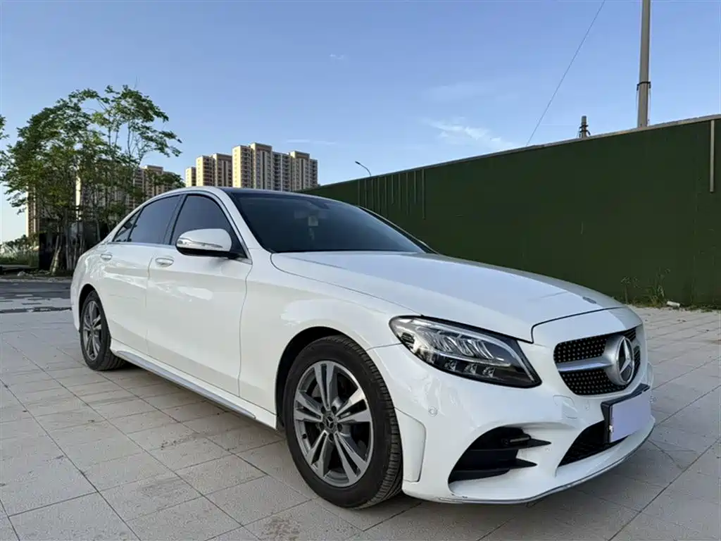 Mercedes-Benz C-Class 2019 C 180 L Fashion Sport Edition фото 4