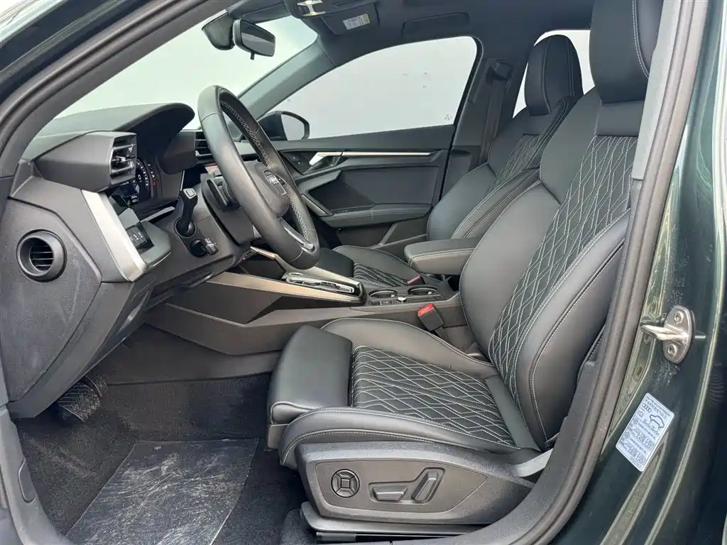 Фото 8 - Audi A3