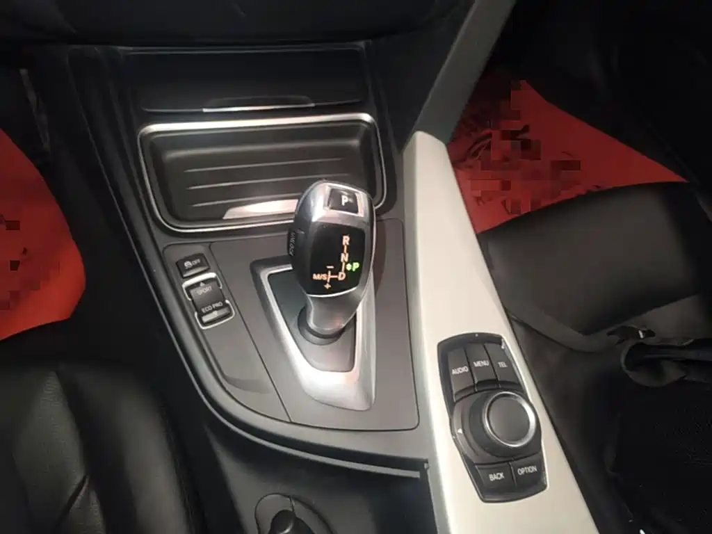 BMW 3 Series 2014 320i Fashion фото 14