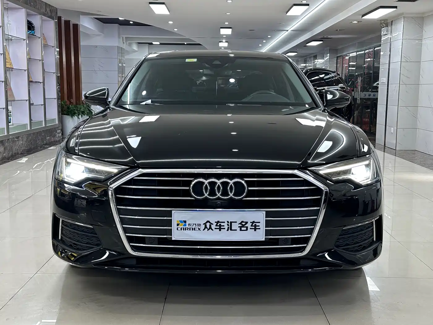 Audi A6L 2019 40 TFSI Luxury Elegance фото 2