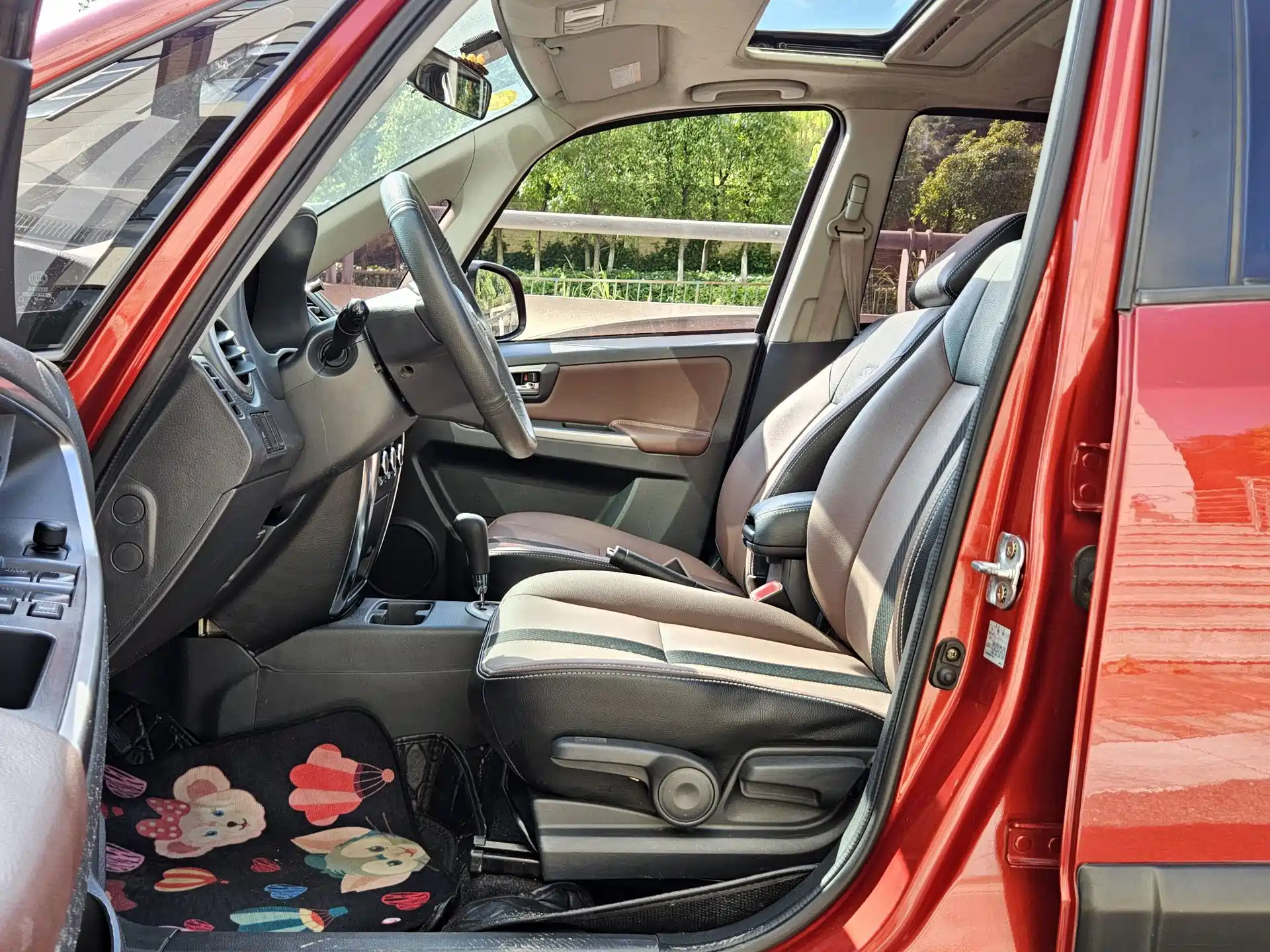 Фото 9 - Suzuki SX4