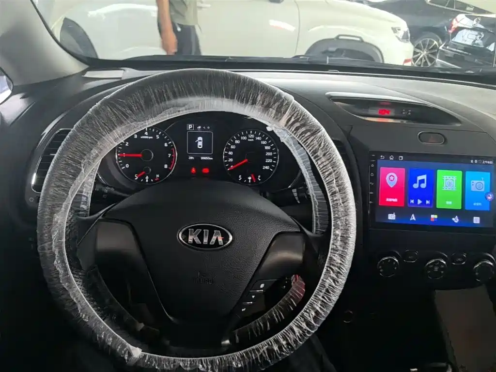 Kia K3 2016 1.6L Automatic GL фото 10