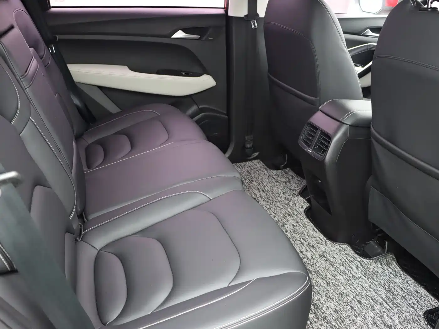 Baojun 530 2019 2019 1.5T CVT Luxury (China V)