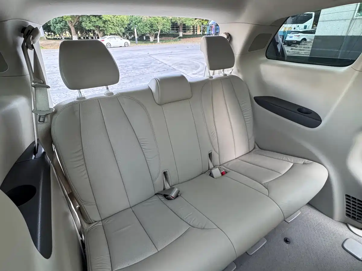 Buick GL8 2011 3.0L XT Luxury Business Flagship фото 33