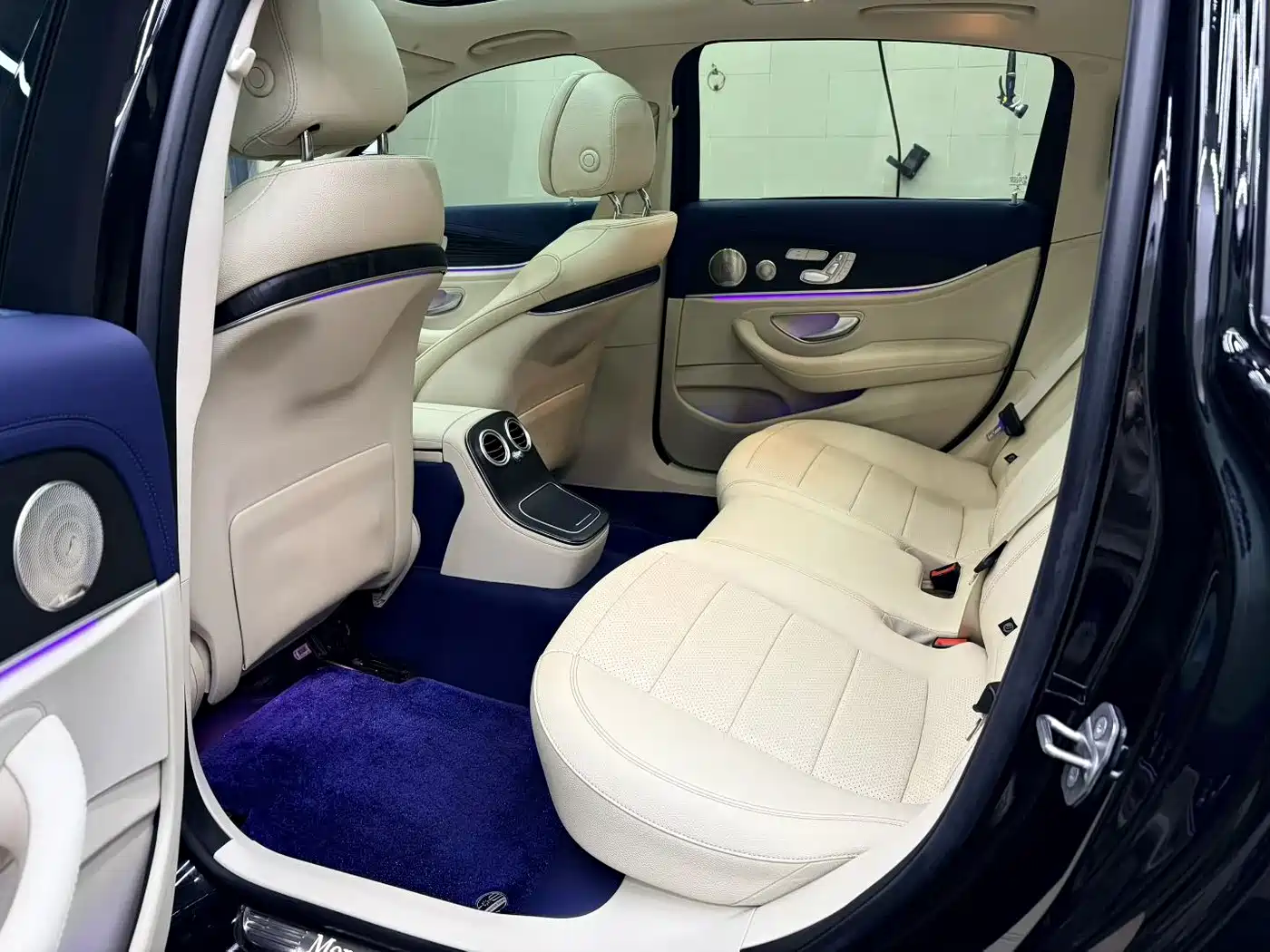 Mercedes-Benz E-Class 2023 E 300 L Sport Luxury фото 5