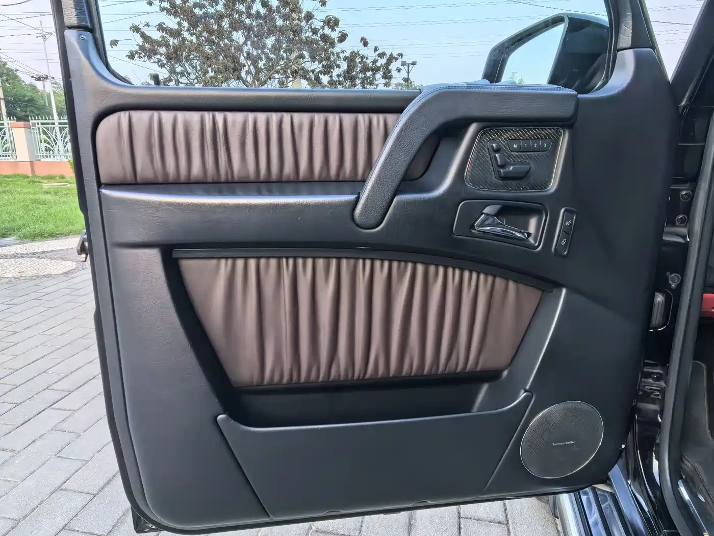 Mercedes-Benz G-Class AMG 2013 AMG G 63 фото 13