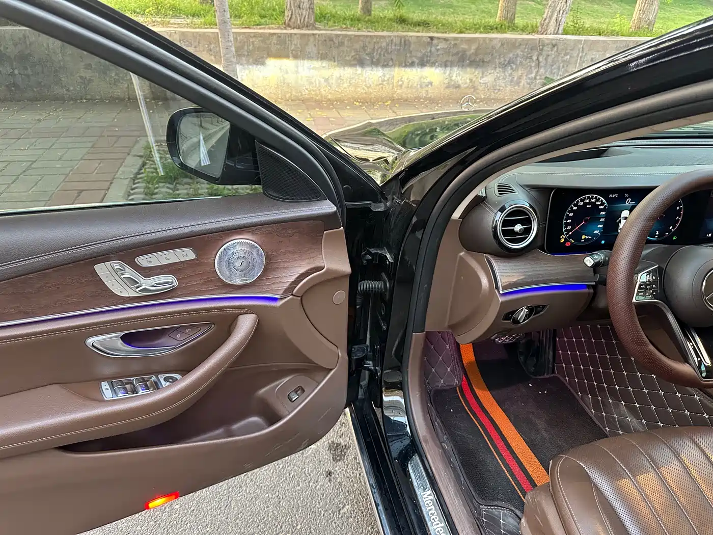 Mercedes-Benz E-Class 2021 E 300 L Premium фото 11