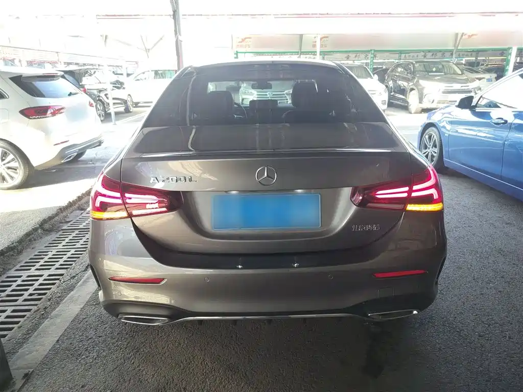 MERCEDES-BENZ CLASS A