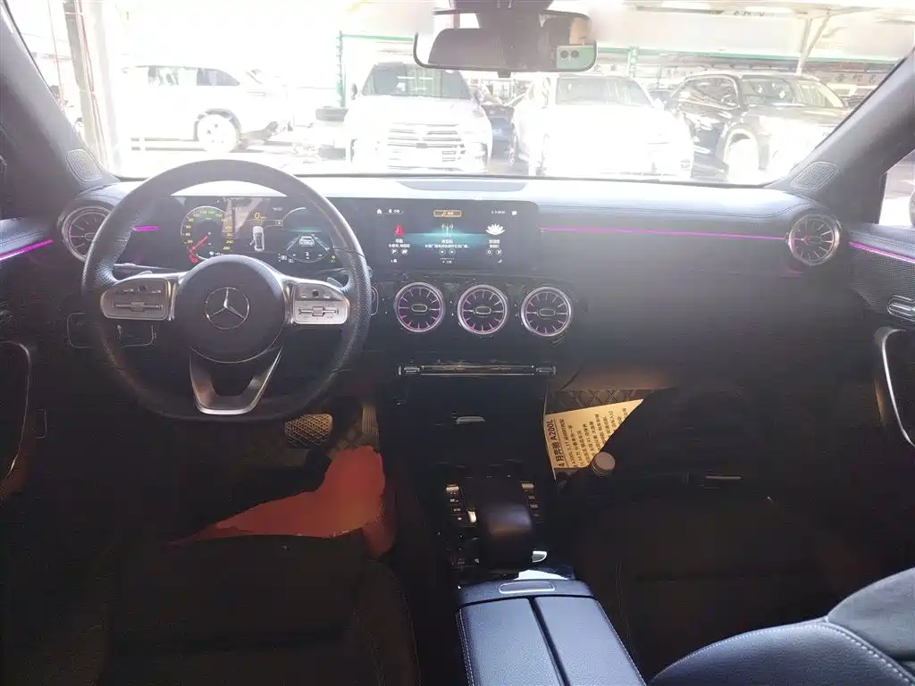 MERCEDES-BENZ CLASS A