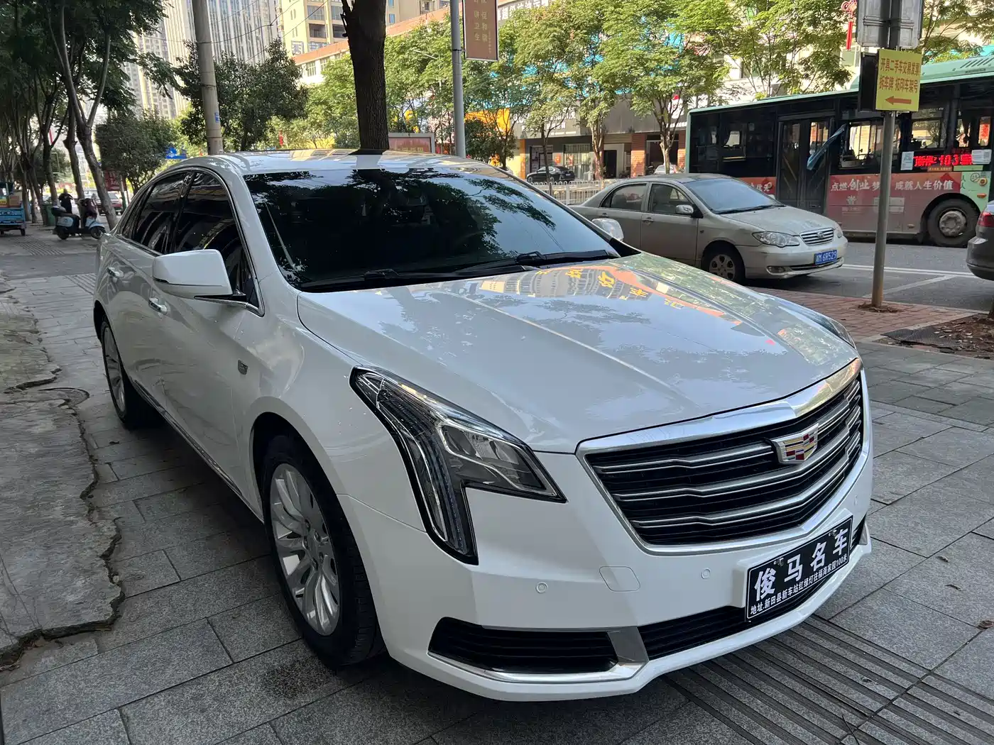Cadillac XTS 2018 28T Technology фото 3