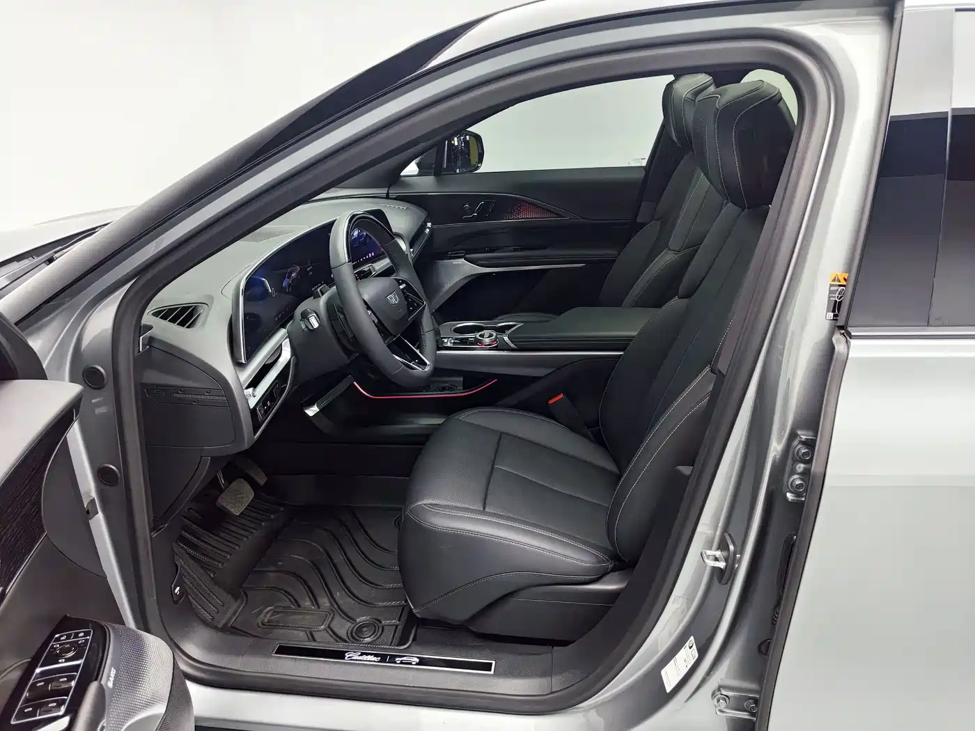 Cadillac IQ Rui Ge 2025 2022 RWD Long Range Luxury Edition