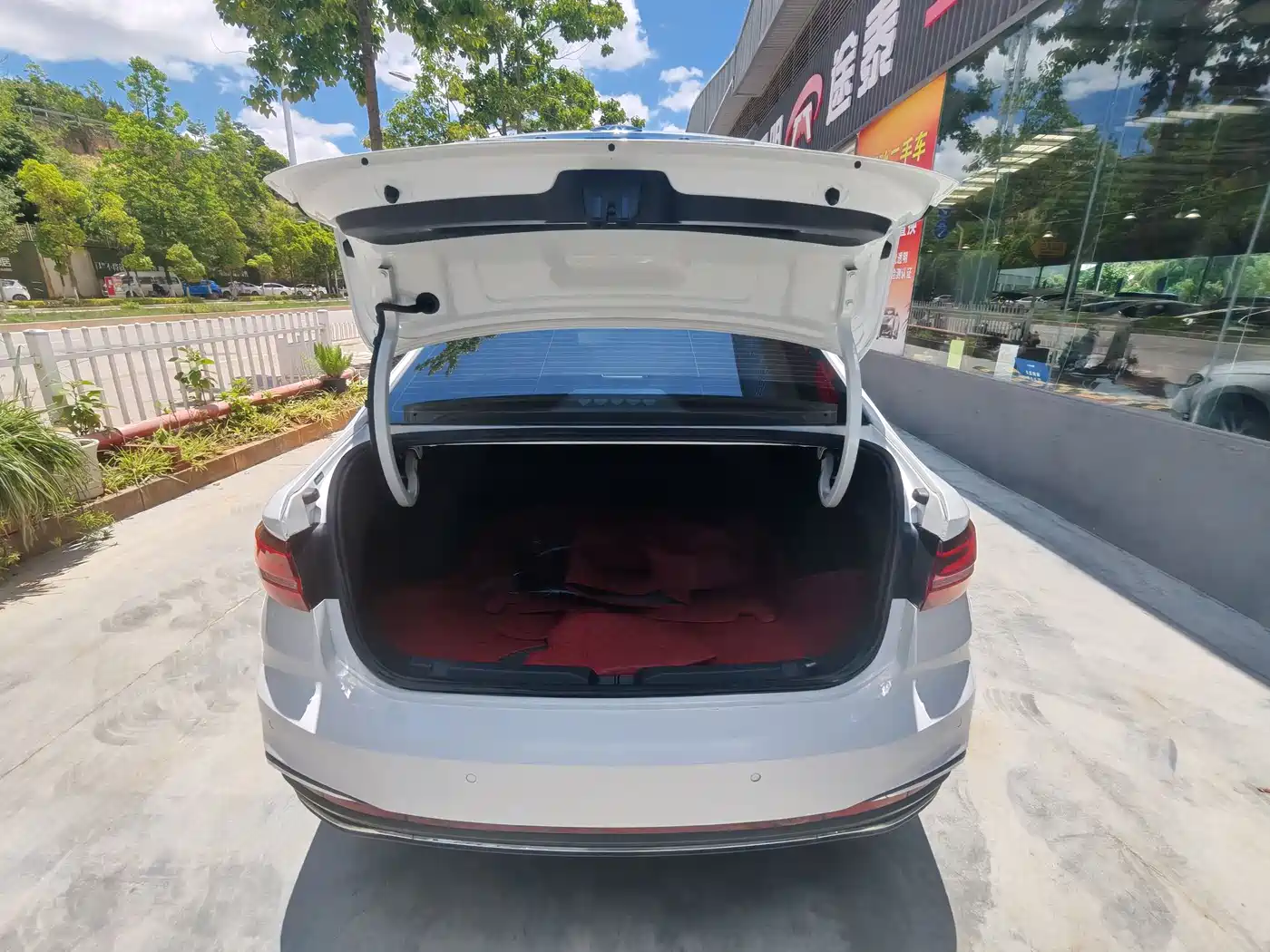 Volkswagen Lavida 2023 280TSI DSG Comfort Edition фото 18