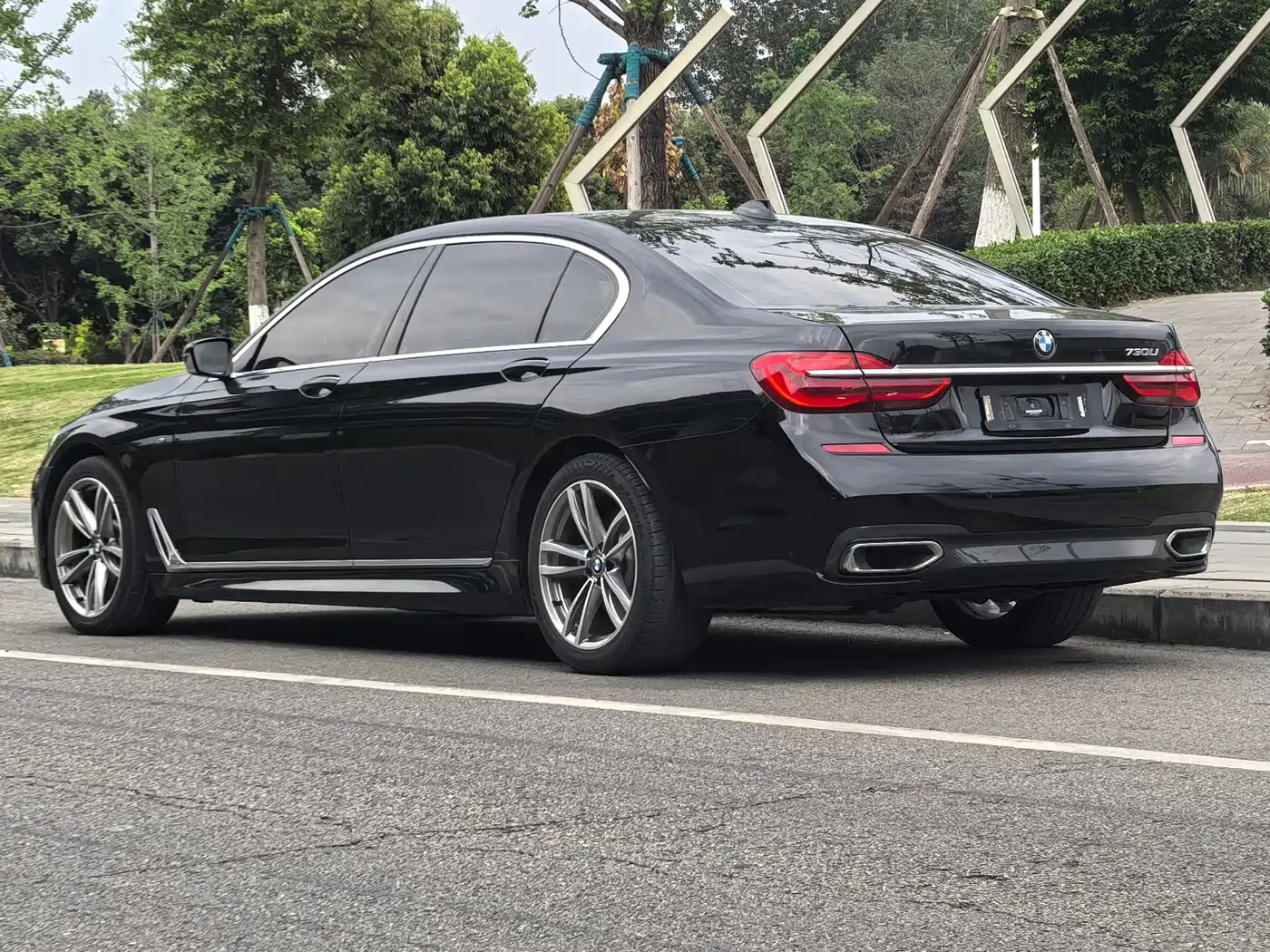 BMW 7 Series 2018 730Li Leading Type M Sport Package фото 5