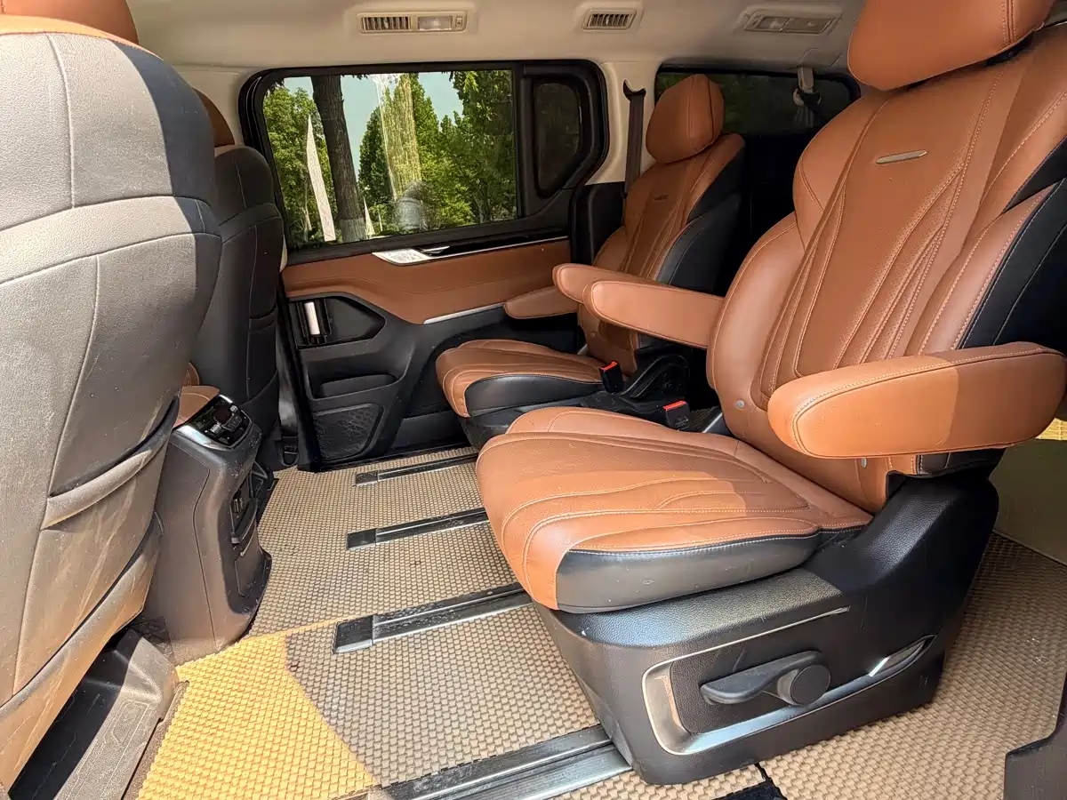 SAIC Maxus Maxus G20 2020 2020 2.0T Gasoline Automatic Luxury