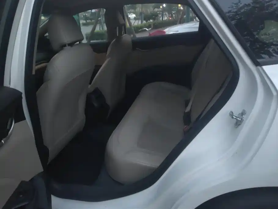 Buick Excelle 2017 15N Automatic Elite фото 11