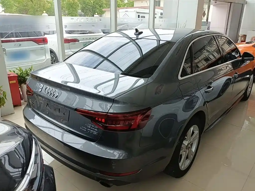 Audi A4L 2018 30th Anniversary 40 TFSI Progressive фото 7