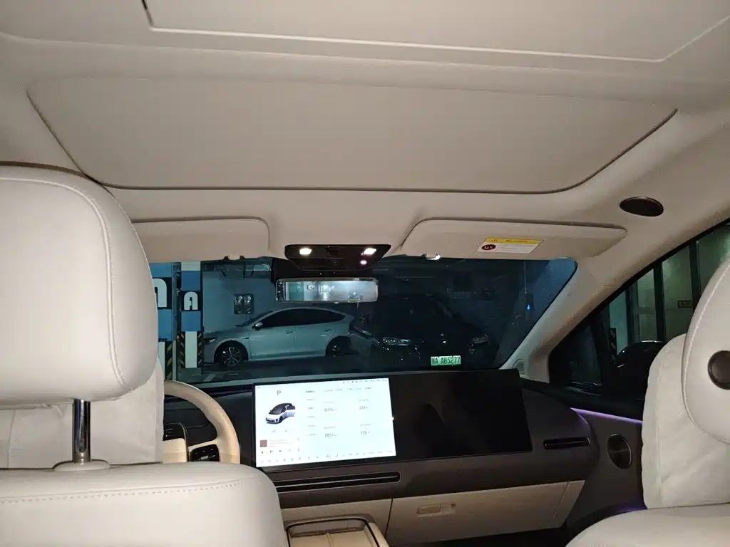 Li Auto Li i8 2025 2025 Standard Edition