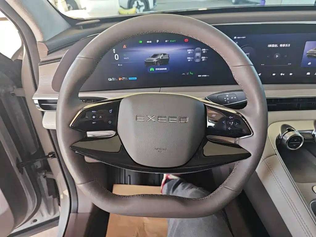 Exeed Yaoguang C-DM 2024 2025 200 Ultra Long Range Pro AWD