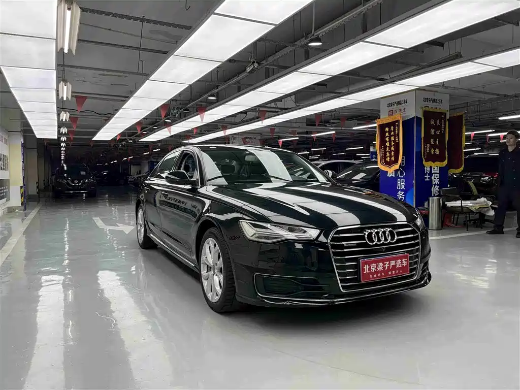Audi A6L 2017 45 TFSI quattro Sport фото 2